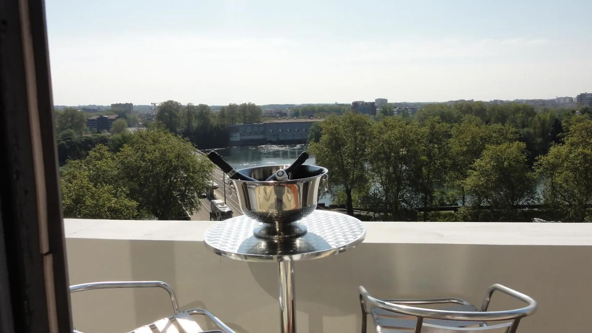 Apartamento Loft Vue Fleuve Garonne Parking Gratuit Toulouse