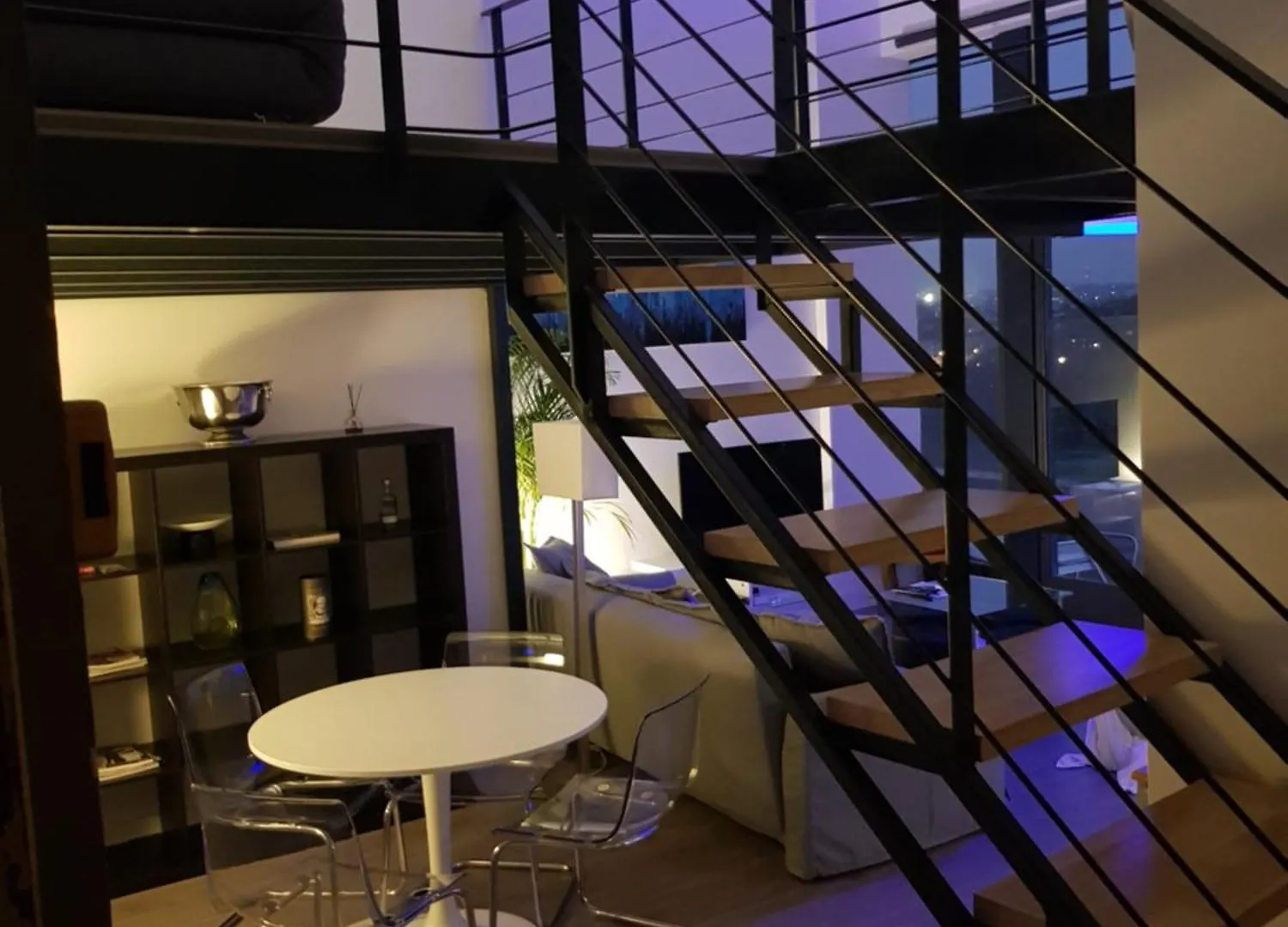 Apartamento Loft Vue Fleuve Garonne Parking Gratuit Toulouse Francia