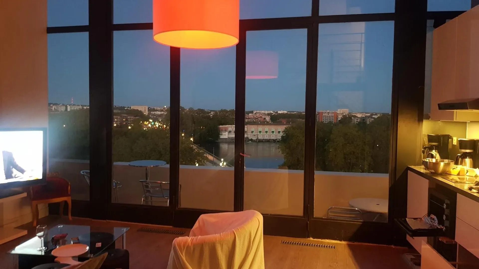 Loft Vue Fleuve Garonne Parking Gratuit Apartment Toulouse France